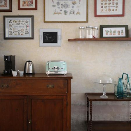 ホテル Dimora Caffaro ジェノヴァ エクステリア 写真