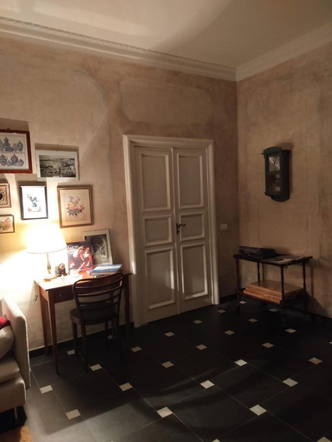 ホテル Dimora Caffaro ジェノヴァ エクステリア 写真