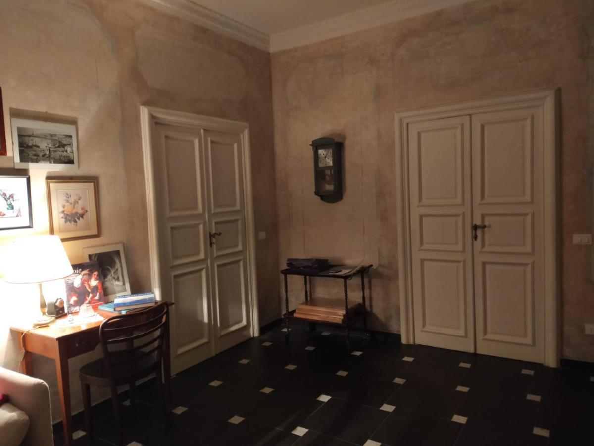 ホテル Dimora Caffaro ジェノヴァ エクステリア 写真
