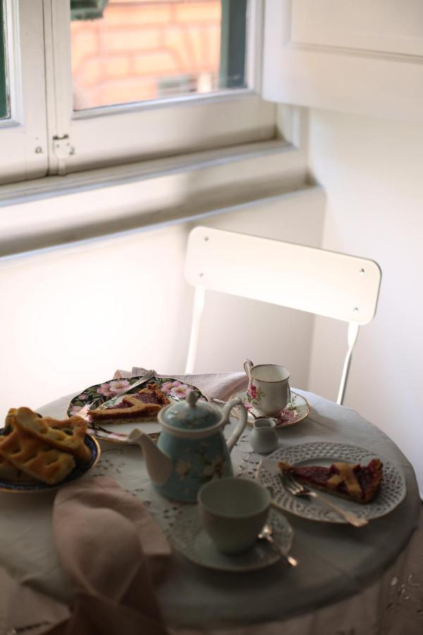 ホテル Dimora Caffaro ジェノヴァ エクステリア 写真
